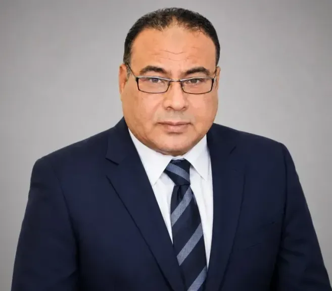 المستشار محمد سليم يكتب: إسرائيل ترتكب جريمة الاستيطان وأمريكا تمنحها الغطاء