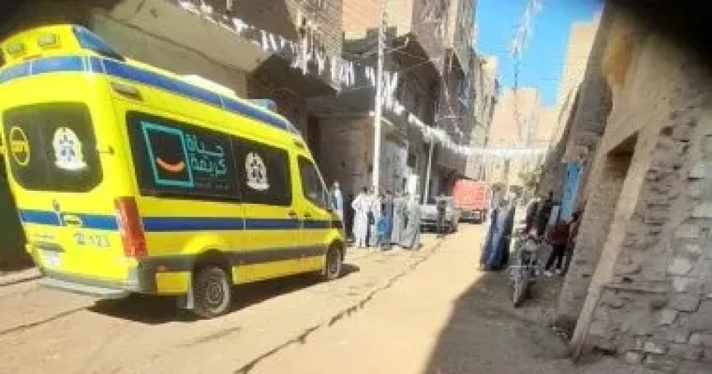 إصابة شخصين إثر انهيار منزل من الطوب اللبن بمركز الوقف فى قنا