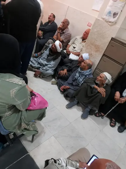 شكاوى متزايدة من المترددين على التأمين الصحي بببا ومطالبات بالتحقيق في تجاوزات مزعومة داخل العيادات
