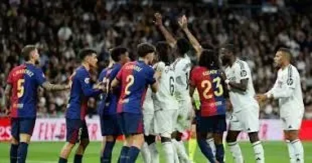 برشلونة يتصدر وريال مدريد يطارده.. ترتيب الدوري الإسباني قبل الكلاسيكو