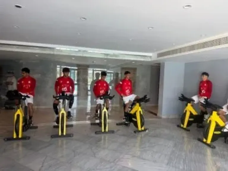 مران بدني صباحي لمنتخب الشباب