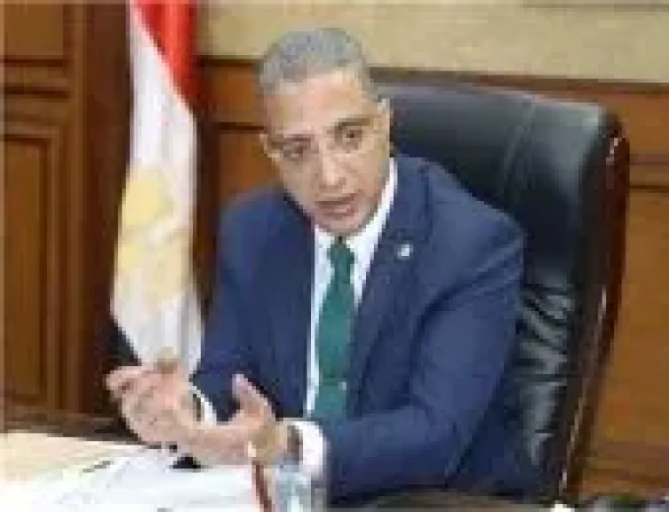 محافظ الجيزة يعفى رؤساء الوحدات المحلية بالكوم الأحمر وبرطس من مهام عملهم