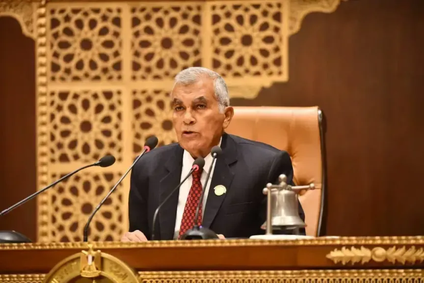 الشيوخ يفتح جلسة تأمين الثانويه العامه