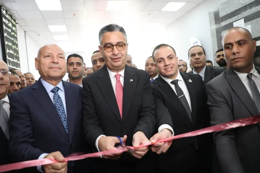 وزير التموين ومحافظ القاهرة يفتتحان معرض” اهلا بالعيد ”بالسوق الحضارى بحدائق القبة