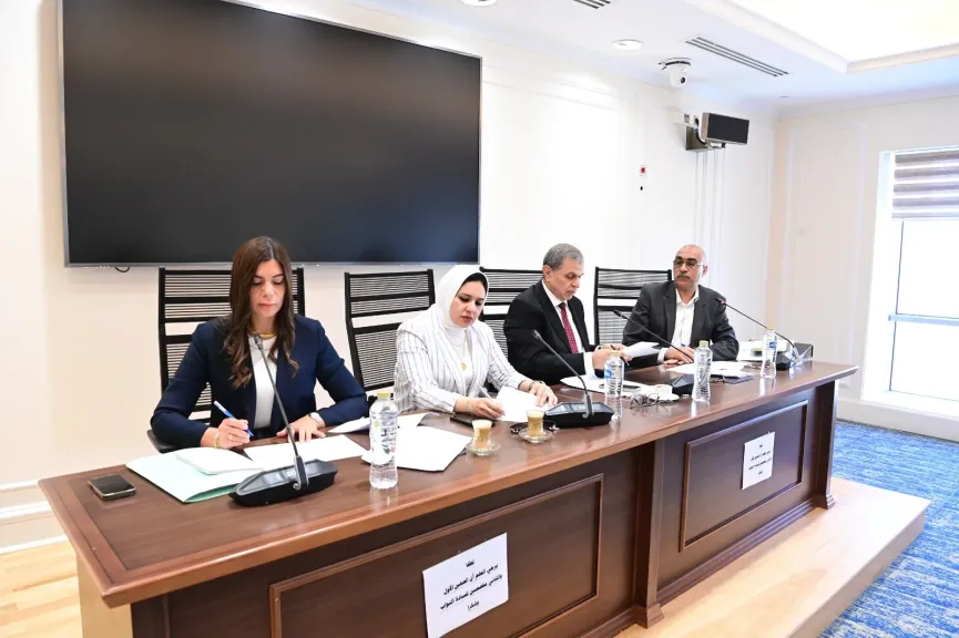 قوي عاملة النواب توافق مبدئيا على قانون لمد الدورة النقابية
