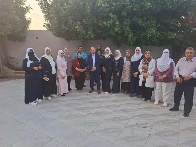 وكيل صحة الدقهلية يجري مرورًا ميدانيًا ويشيد بدور مستشفي شربين المركزي من أطباء وممرضين وعمال