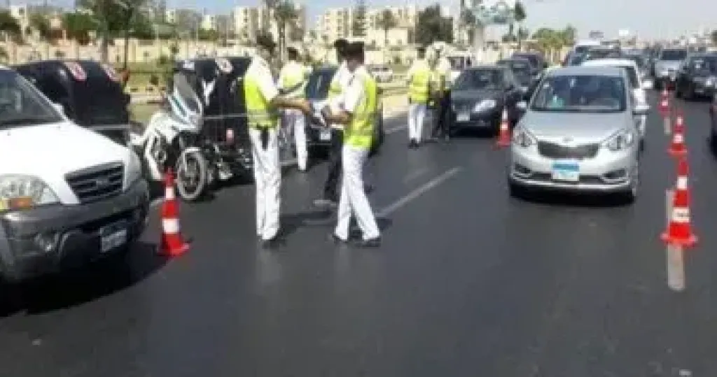 تعرف على الحالة المرورية بمعظم محاور القاهرة والجيزة.. اليوم الثلاثاء