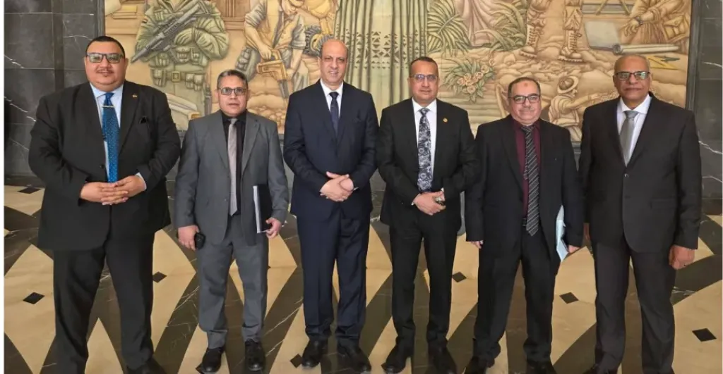 جامعة أسيوط تشارك اجتماع لجنة التعليم بمجلس النواب لمناقشة الموازنة العام المالي