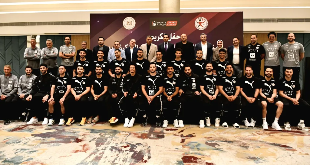 وزير الشباب والرياضة يشهد حفل تكريم منتخب اليد بعد حصد اللقب الأفريقي الرابع على التوالي