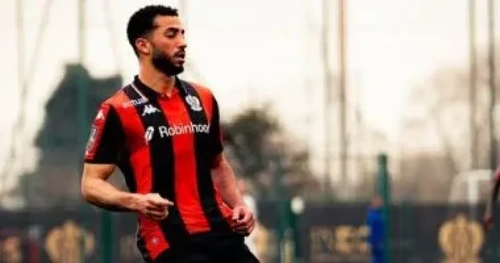 الأهلى يرهن بقاء ياسين مرعى بصفقة عودة محمد عبد المنعم فى الصيف