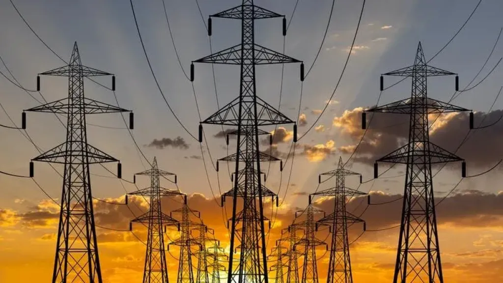 رسميًا..رفع أسعار الكهرباء لشركة مياة الشرب وللري ولمشتركي الجهد المتوسط تصل لـ31%