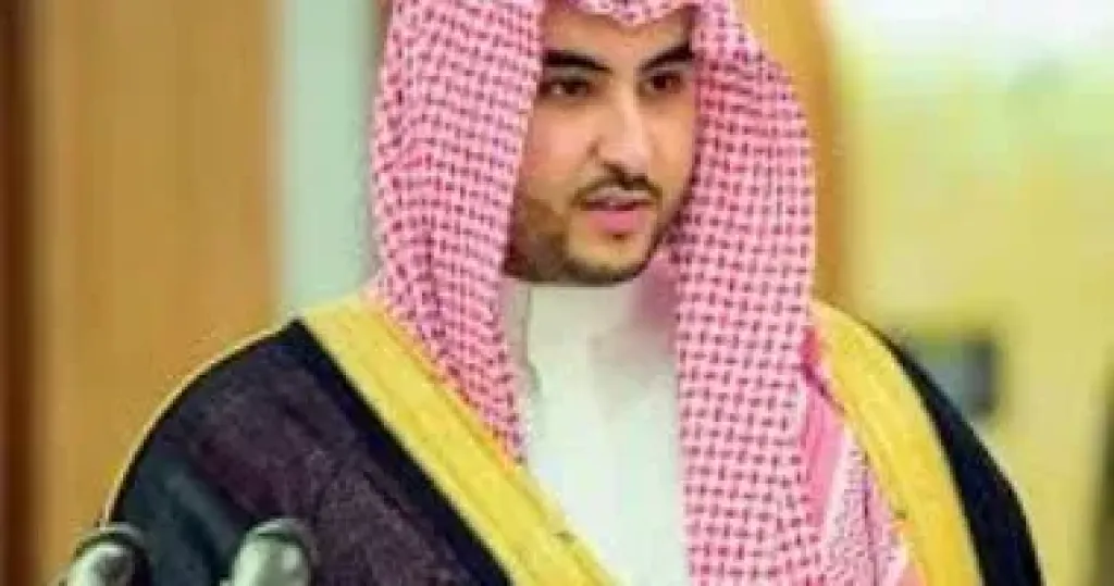 وزير الدفاع السعودى يجري مباحثات مع مستشار الأمن القومي البريطانى