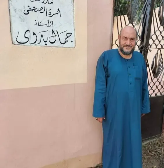 الكاتب الصحفى محمود الشاذلى يكتب : اليوم الجمعه .. وقفه مع النفس جميعا إلى زوال .