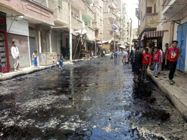 محافظ أسيوط: تكثيف الأعمال لإنهاء مشروعات الطرق بالخطة الاستثمارية