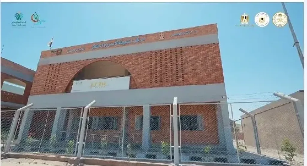 مؤسسة صناع الخير تواصل تنفيذ الأنشطة التنموية بمركز تنمية الأسرة والطفل بجرف حسين بأسوان