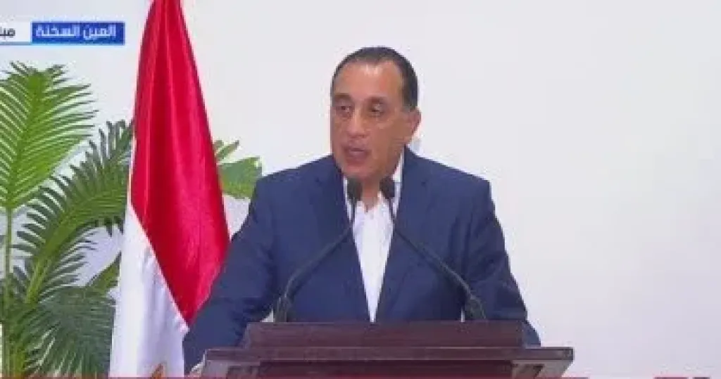 رئيس الوزراء يتابع مع وزير التموين استعدادات استقبال عيد الأضحى المبارك