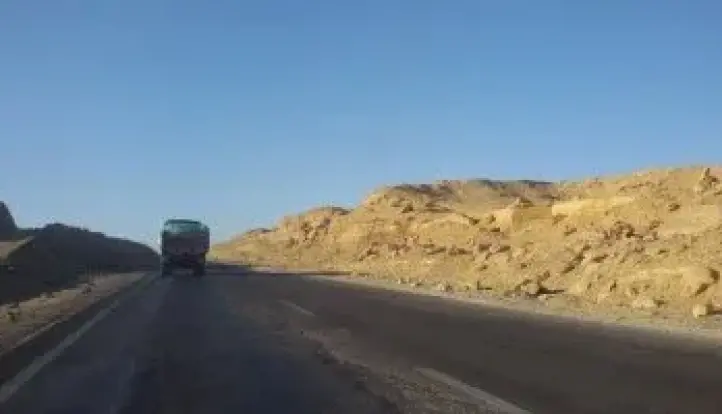 نصائح وإرشادات المرور لتجنب حوادث السيارات بسبب ارتفاع حرارة الجو