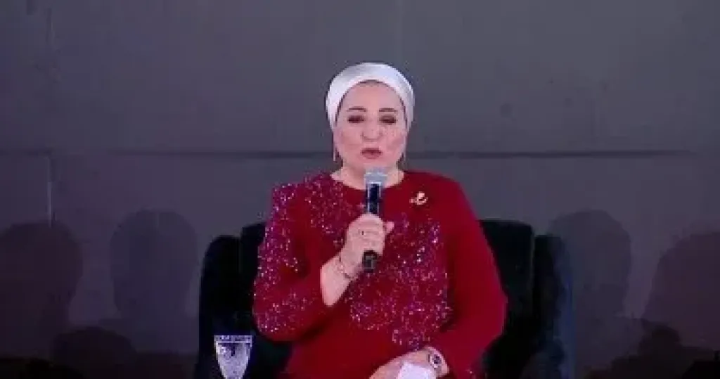 أحمد سعد يشكر السيدة انتصار السيسى: شكرا لسيدة مصر ولينا الشرف والفخر
