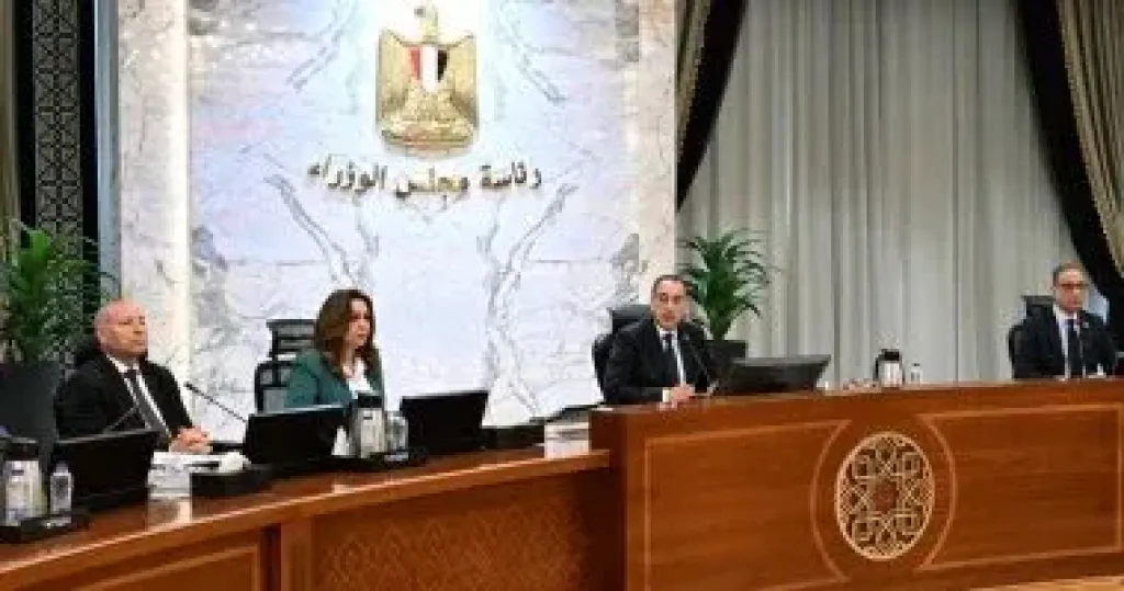 مدبولى يوجه المحافظين بإزالة التعديات على الأراضى الزراعية وأملاك الدولة