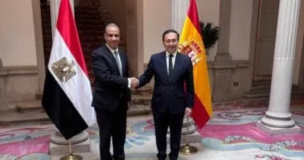 وزيرا خارجية مصر وإسبانيا يعقدان مشاورات سياسية في مدريد