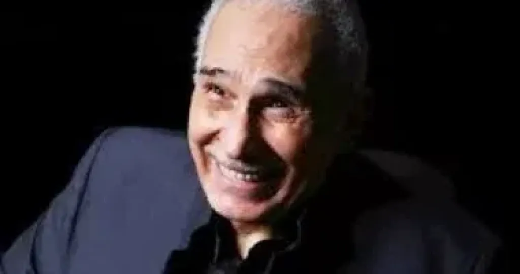 نجل عبد الرحمن أبو زهرة يعلق بعد أسبوع من رحيل والده .. اعرف قال إيه؟