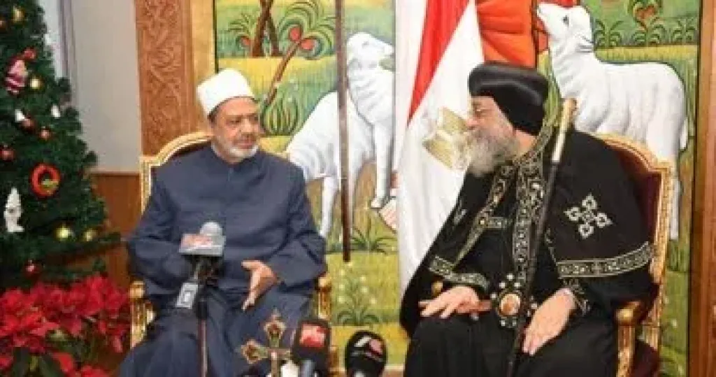 البابا تواضروس الثاني يهنئ الإمام الأكبر هاتفيًا بعيد الأضحى المبارك