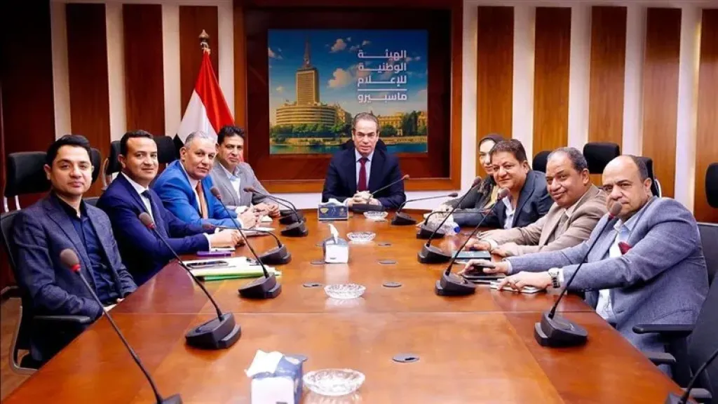 الوطنية للإعلام تجتمع للوقوف على تجهيزات مسرح ماسبيرو لاستضافة حفل فني كبير الشهر القادم
