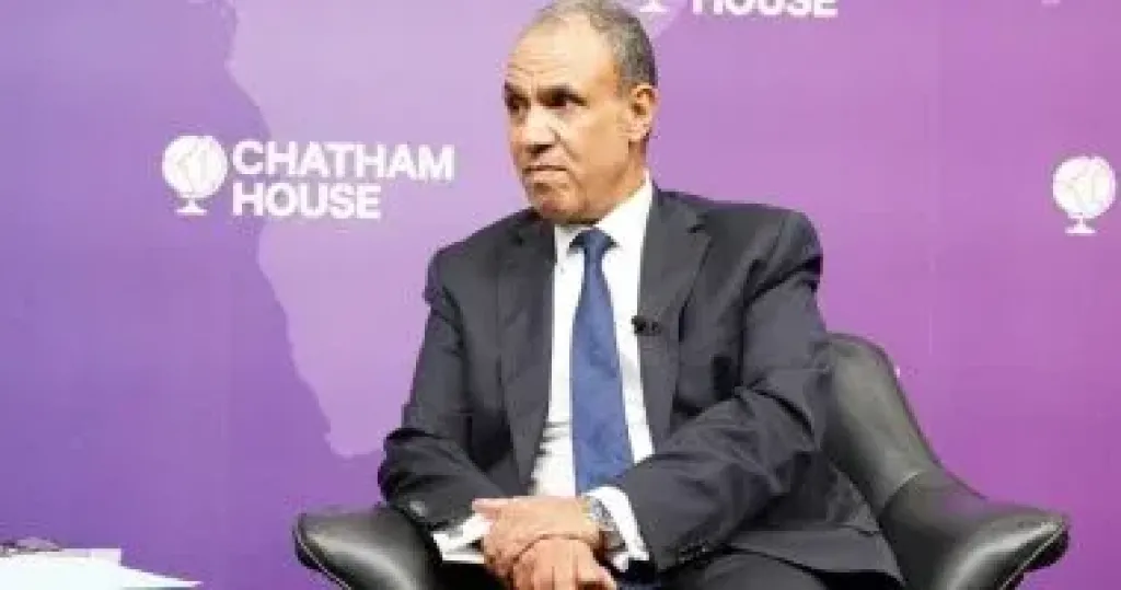 وزير الخارجية يؤكد أهمية الحلول الدبلوماسية لتحقيق الاستقرار فى الشرق الأوسط