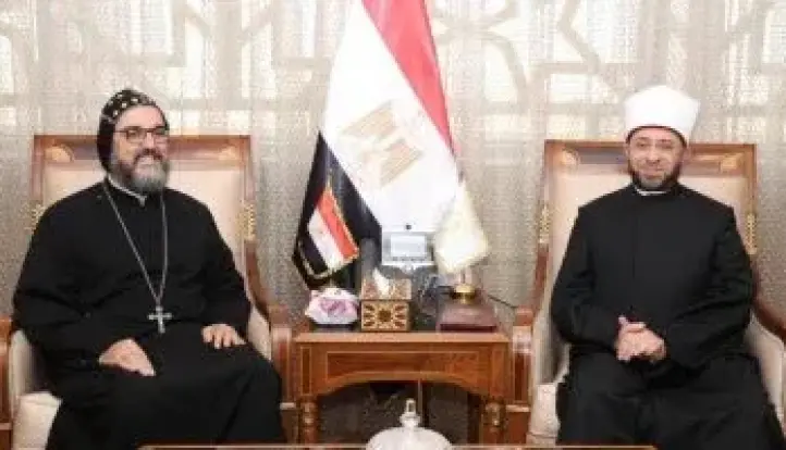 وزير الأوقاف يستقبل راعي الكنيسة السريانية الأرثوذكسية للتهنئة بعيد الأضحى
