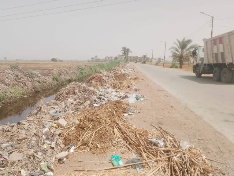 محافظ أسيوط: حملات مكبرة للنظافة ورفع المخلفات بشوارع وقرى مركز أبنوب