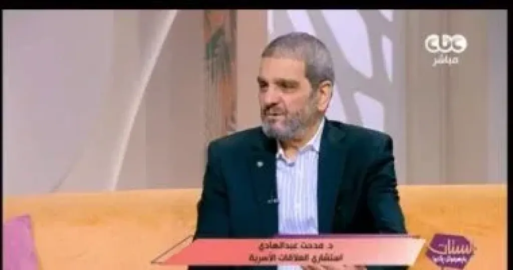 استشاري أسري لـالستات: استمرار المقارنات مع الآخرين يزرع عدم الرضا منذ الصغر