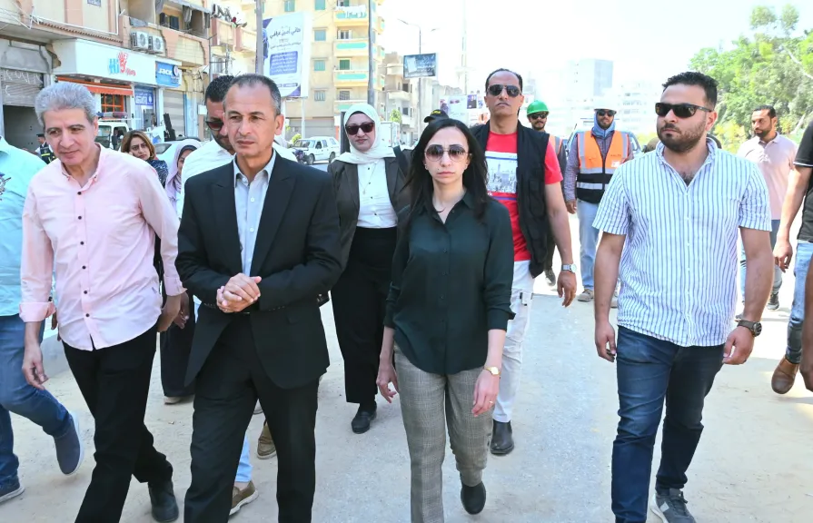 جاكلين عازر: افتتاح المرحلة الأولى لتطوير شارع الحدائق بكفر الدوار في عيد الأضحى