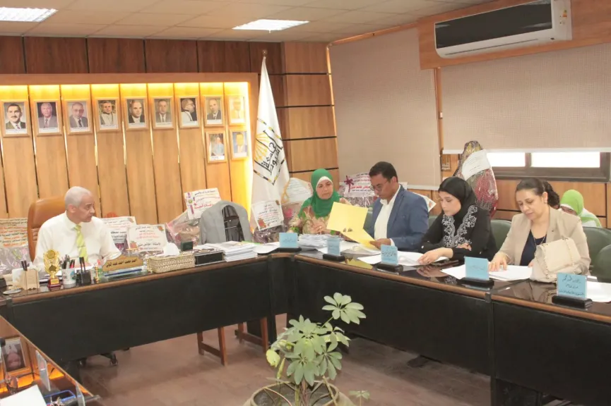 الخدمات الطبية بجامعة أسيوط يواصل دعم الطلاب صحيًا ويوسّع مظلة الرعاية العلاجية