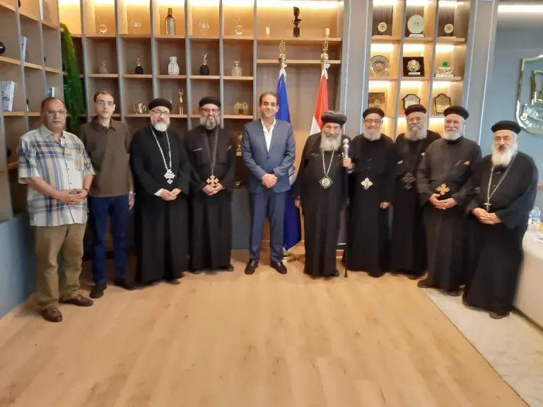 رئيس جامعة بورسعيد يستقبل مطران بورسعيد للتهنئة بعيد الأضحى ويؤكد: الوحدة الوطنية سر قوة مصر