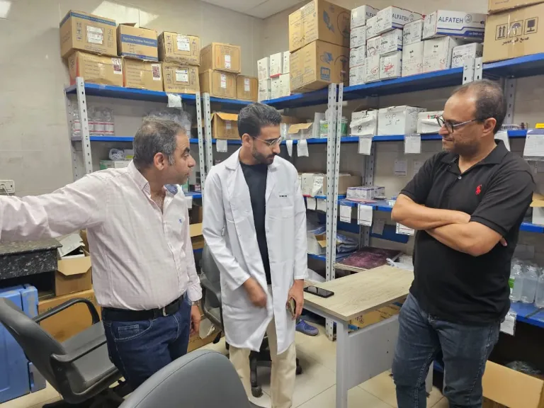 استمرارًا لجولات عيد الأضحى.. وكيل وزارة الصحة بأسيوط يترأس فريق المرور على مستشفى