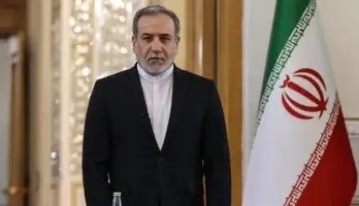 إيران وعُمان: ملتزمون بضمان حرية الملاحة البحرية وأمنها عبر ⁧‫مضيق هرمز