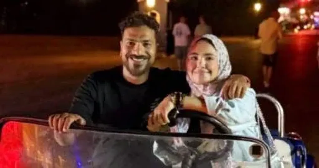 مصطفى أبو سريع يعلن عودته لزوجته وأم أولاده