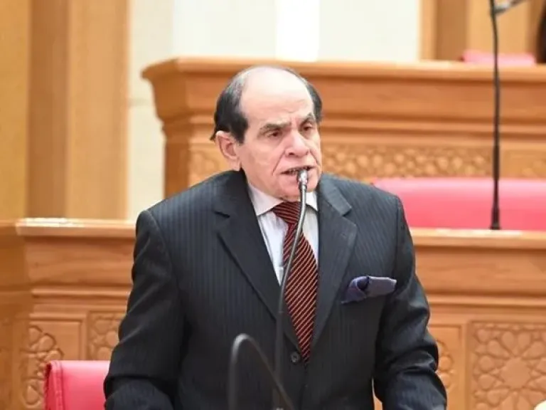 صلاح فوزى يستفسر من رئيس النواب عن مصير معهد التدريب البرلمانى