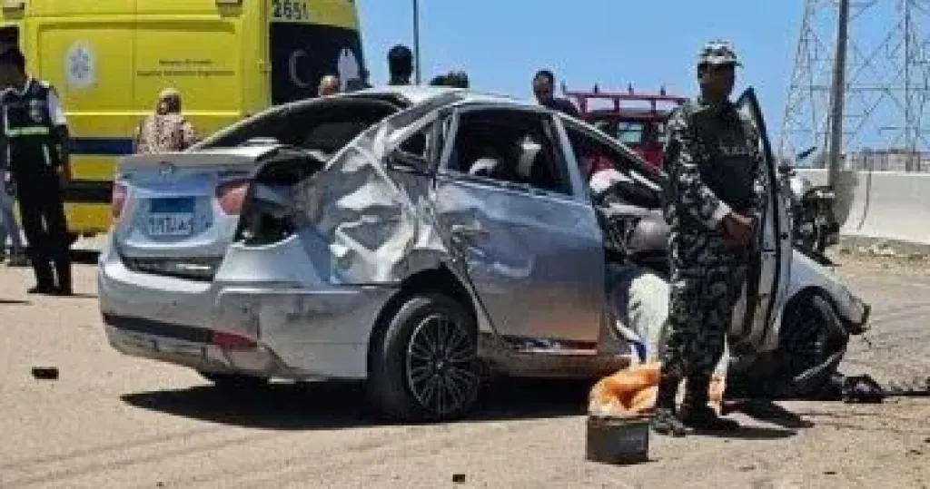 مصرع شخصين وإصابة 2 آخرين في انقلاب سيارة ملاكي غرب الإسكندرية