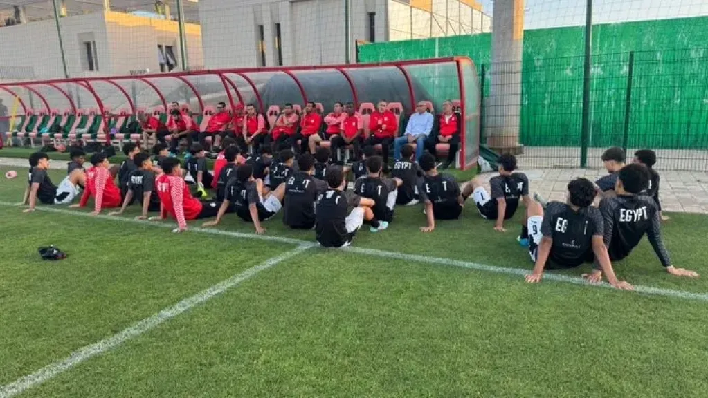 وليد درويش للاعبي منتخب الناشئين: فخور بكم.. وننتظر الميدالية البرونزية