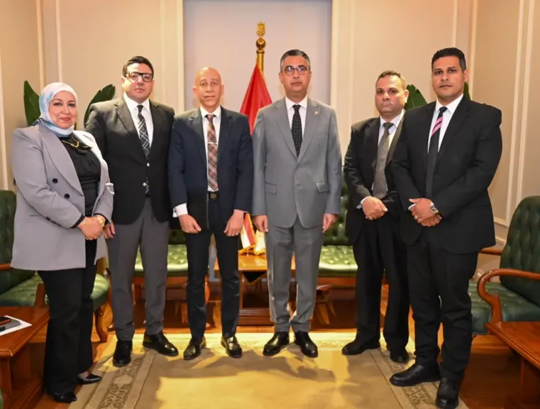 وزير التموين: دعم وتحفيز الكفاءات المتميزة يعزز كفاءة الرقابة والانضباط بالأسواق