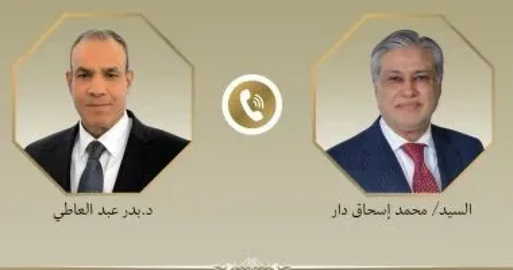 وزير الخارجية يتلقى اتصالاً هاتفياً من وزير خارجية باكستان