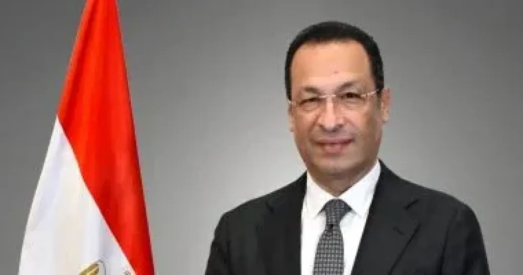 وزير الاتصالات: 9 آلاف برج محمول جديد خلال 3 سنوات لتعزيز جودة الخدمات