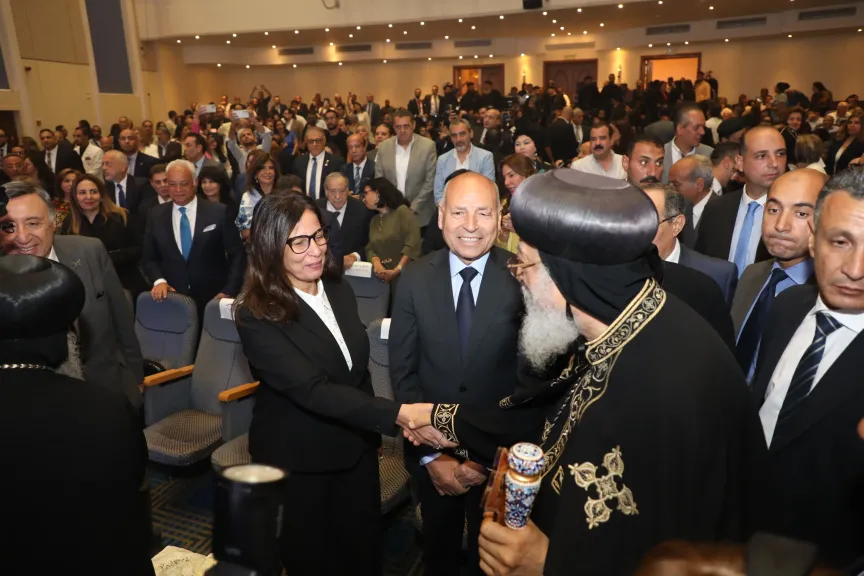 محافظ القاهرة يشهد احتفالية الكاتدرائية بعيد دخول المسيح مصر وعرض فيلم ”القدس الثانية” عن دير المحرق