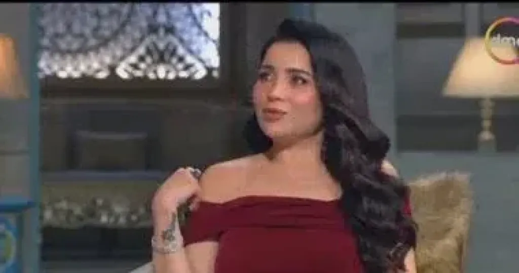 مي عز الدين: يسرا علمتني درساً غيّر أسلوبي في التمثيل
