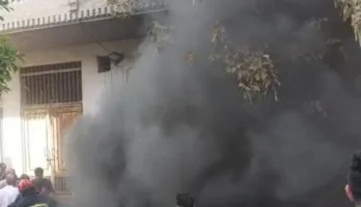 اندلاع حريق داخل جراج سيارات فى البيطاش والحماية المدنية تدفع بمعداتها