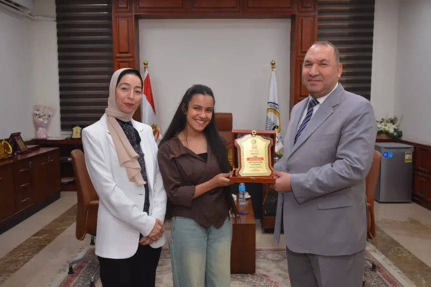 جامعة أسيوط الأهلية تحتفي بتميز طلابها.. إنجازات وطنية في «إبداع 14» والمهرجان