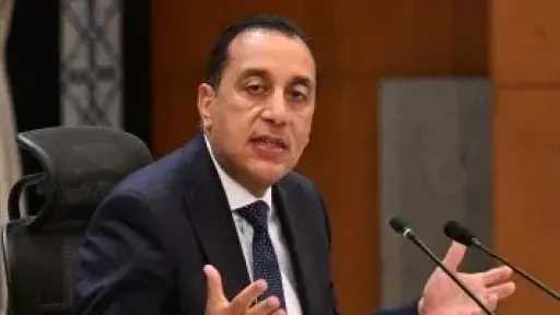 رئيس الوزراء يرأس اجتماع الحكومة الأسبوعي غدا ويعقبه مؤتمر صحفي