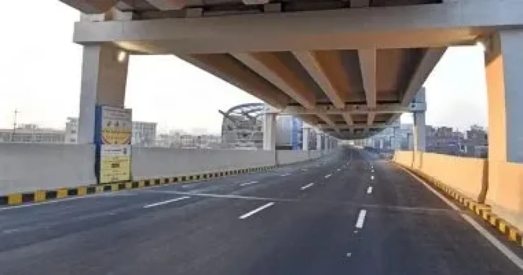 غلق محور كمال عامر وتقاطعه مع 26 يوليو بالاتجاه القادم من محور المنيب