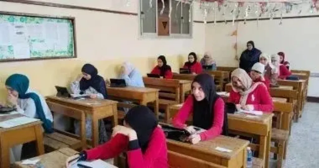 البحيرة ترفع الاستعداد لامتحانات الإعدادية السبت المقبل